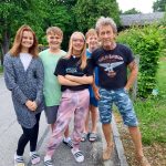 Kinder und Jugendliche aus Achtrup besuchen Peter Maffay